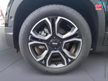 Photo 9 Jeep Avenger  Electrique 156ch 115kW Summit