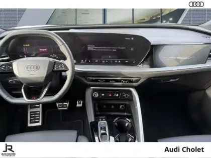 Photo 7 Audi Q5  TFSI 204 ch Hybride S tronic 7 Quattro