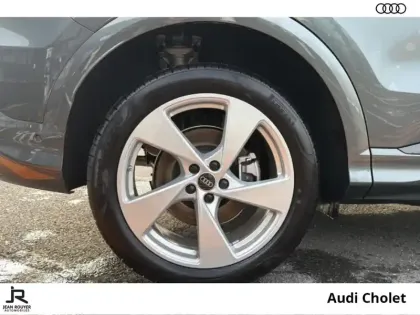 Photo 6 Audi Q5  TFSI 204 ch Hybride S tronic 7 Quattro