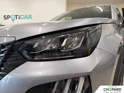 Photo 46 Peugeot 2008  100 S&S BVM6