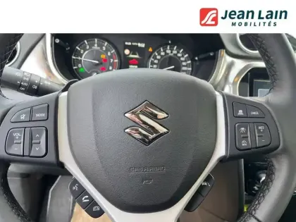 Photo 11 Suzuki Vitara  1.5 Dualjet Hybrid Allgrip  Auto