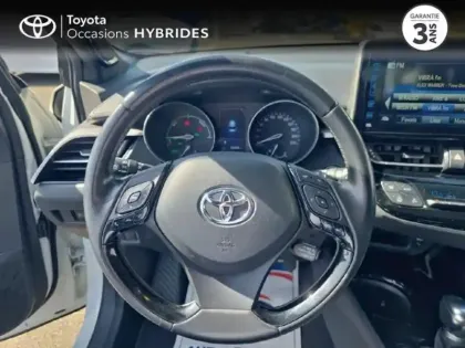 Photo 12 Toyota C-HR  122h Collection 2WD E-CVT RC18