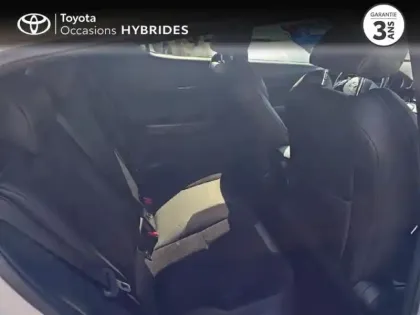 Photo 6 Toyota C-HR  122h Collection 2WD E-CVT RC18