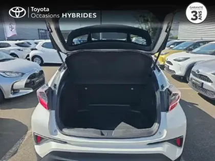 Photo 9 Toyota C-HR  122h Collection 2WD E-CVT RC18