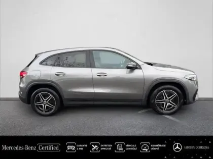 Photo 18 Mercedes EQA  250+ 190ch AMG Line