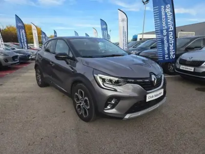 Photo 17 Renault Captur  1.6 E-Tech hybride 145ch Intens -21