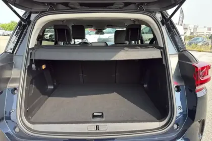 Photo 8 Citroën C5 aircross  Hybride Rechargeable 225 e-EAT8