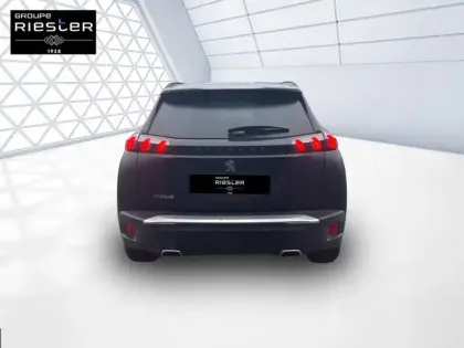 Photo 28 Peugeot 2008  PureTech 130 S&S BVM6