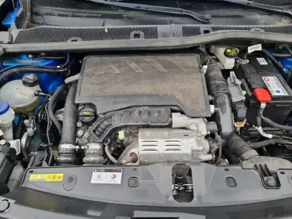 Photo 7 Peugeot 2008  PureTech 130 S&S BVM6