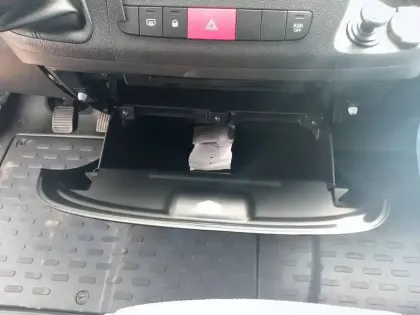 Photo 18 Citroën Jumper  VITRE 35 L2H2 BLUEHDi 140 S&S BVM6 