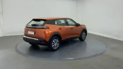 Photo 1 Peugeot 2008  PureTech 100 S&S BVM6 Active