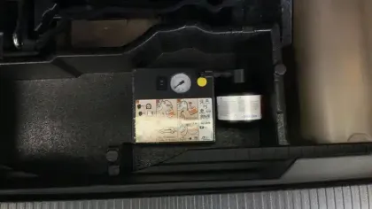 Photo 24 Peugeot 2008  PureTech 100 S&S BVM6 Active