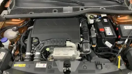 Photo 6 Peugeot 2008  PureTech 100 S&S BVM6 Active