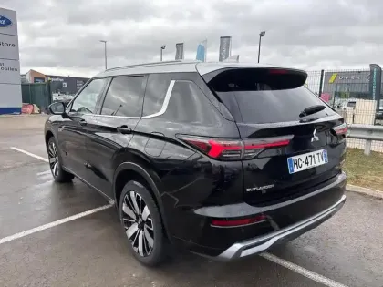 Photo 22 Mitsubishi Outlander  2.4 PHEV 306ch Instyle 4WD
