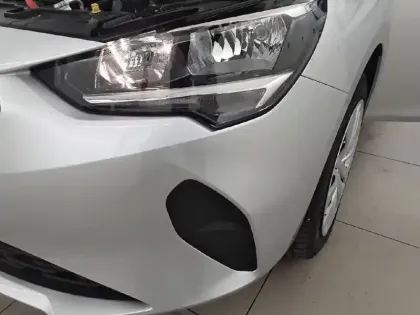 Photo 18 Opel Corsa  Electrique 136 ch & Batterie 50 kWh