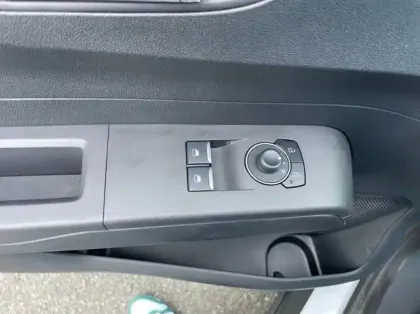 Photo 5 Ford Transit Courier Fourgonnette 1.0 EcoBoost 100ch Trend