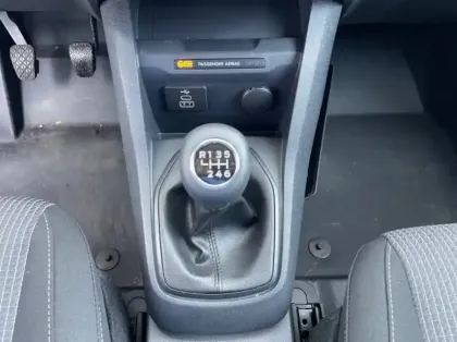 Photo 7 Ford Transit Courier Fourgonnette 1.0 EcoBoost 100ch Trend