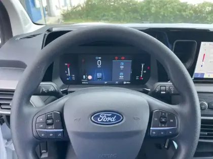 Photo 6 Ford Transit Courier Fourgonnette 1.0 EcoBoost 100ch Trend