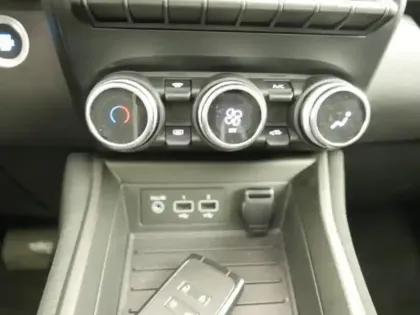 Photo 13 Renault Zoé Zoe Life charge normale R110