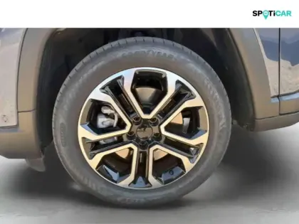 Photo 24 Jeep Compass  1.3 Turbo T4 190ch PHEV 4xe Altitude AT6 eAWD