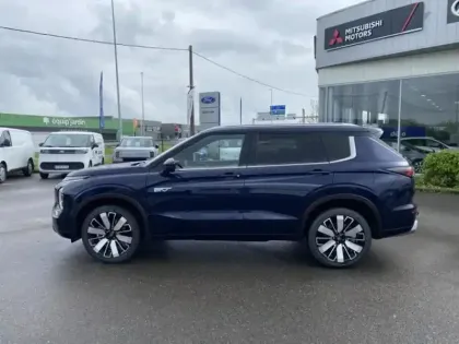 Photo 7 Mitsubishi Outlander  2.4 PHEV 306ch Instyle + 4WD