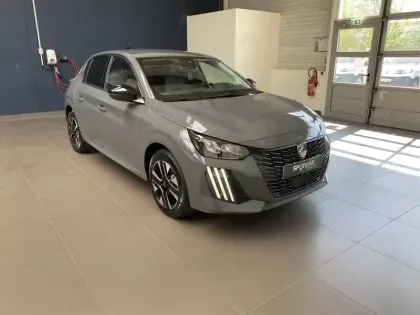 Photo 24 Peugeot 208  Hybrid 145 e-DCS6