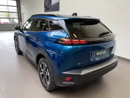 Photo 28 Peugeot 2008  Electrique 54 kWh 156 ch