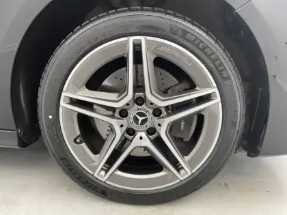 Photo 12 Mercedes Classe A  250 e 8G-DCT