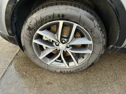 Photo 8 Land rover Discovery Sport  P300e PHEV AWD BVA