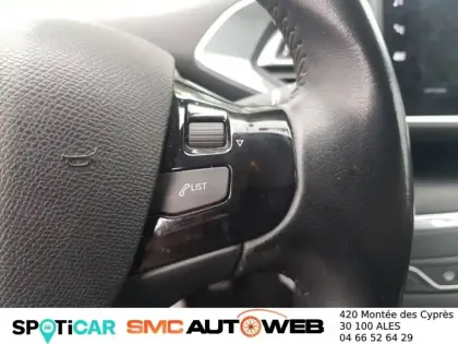 Photo 79 Peugeot 308  PureTech 110ch S&S BVM6