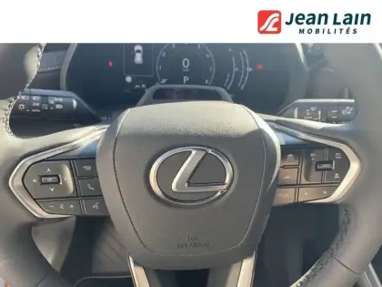 Photo 11 Lexus Lbx  2WD