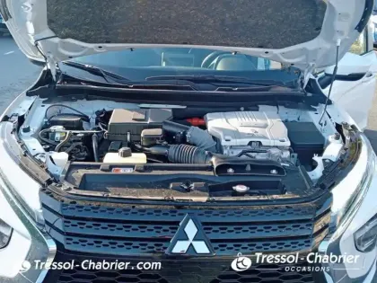 Photo 30 Mitsubishi Eclipse  Cross 2.4 MIVEC PHEV Twin Motor 4WD Business