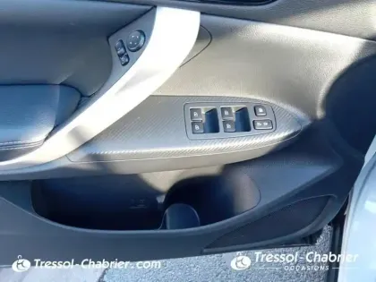 Photo 43 Mitsubishi Eclipse  Cross 2.4 MIVEC PHEV Twin Motor 4WD Business