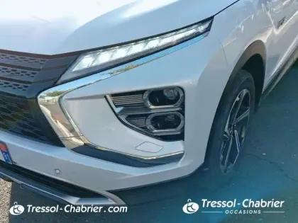 Photo 37 Mitsubishi Eclipse  Cross 2.4 MIVEC PHEV Twin Motor 4WD Business