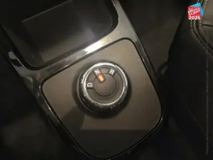 Photo 12 Dacia Spring  45ch Expression Sieges cuir GPS Camera