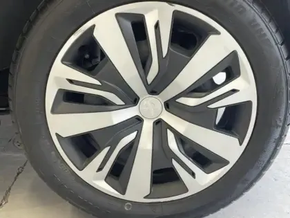 Photo 5 Peugeot 208  e- 136ch Active