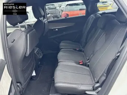 Photo 31 Peugeot 5008  PureTech 130ch S&S EAT8
