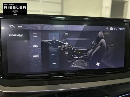 Photo 25 Peugeot 208  Hybrid 136 e-DCS6