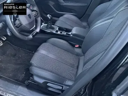 Photo 10 Peugeot 208  100 S&S BVM6