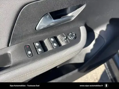 Photo 14 Opel Mokka  Electrique 136 ch & Batterie 50 kWh