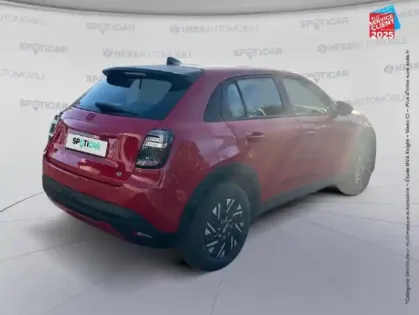 Photo 11 Fiat 600  e 156ch 54kWh Red