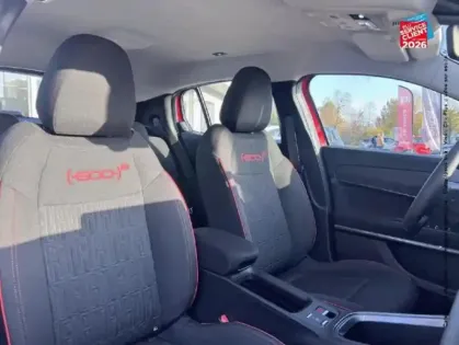 Photo 23 Fiat 600  e 156ch 54kWh Red