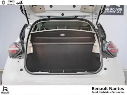 Photo 6 Renault Zoé Zoe E-Tech Life charge normale R110 Achat Intégral - 21