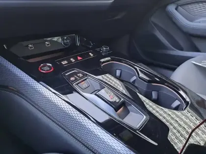 Photo 46 Audi A5  Avant TFSI 204 ch S tronic 7 Quattro