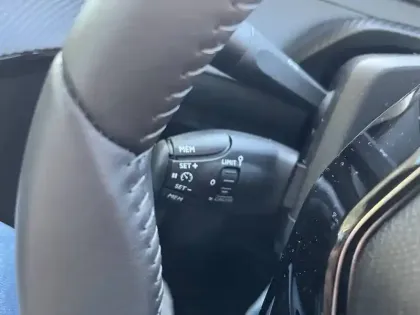 Photo 57 Peugeot 208  Electrique 50 kWh 136ch