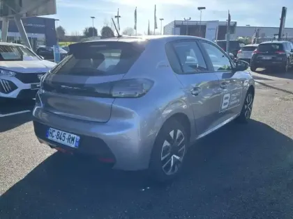 Photo 79 Peugeot 208  Electrique 50 kWh 136ch