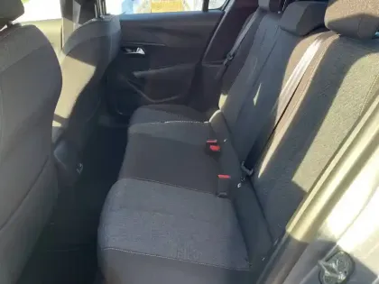 Photo 15 Peugeot 208  Electrique 50 kWh 136ch