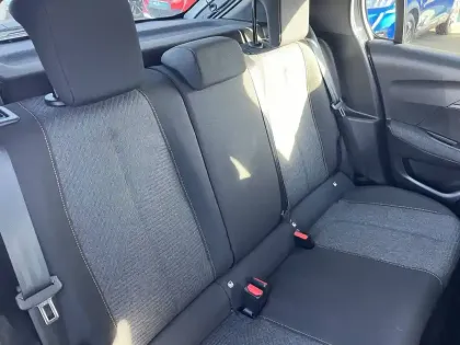 Photo 18 Peugeot 208  Electrique 50 kWh 136ch