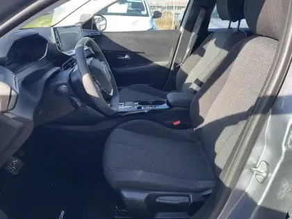 Photo 48 Peugeot 208  Electrique 50 kWh 136ch