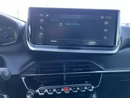 Photo 25 Peugeot 208  Electrique 50 kWh 136ch